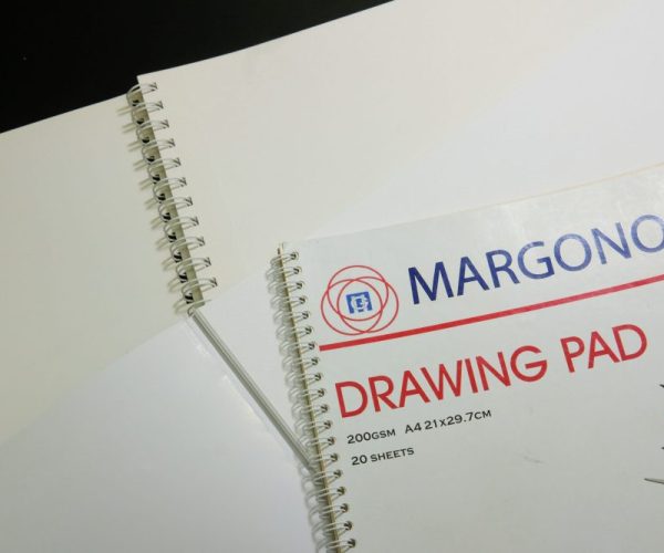 10. GROUP WHITE DRAWING PAD